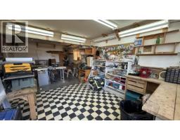 4953 Telqua Drive, 108 Mile Ranch, BC V0K2E1 Photo 19
