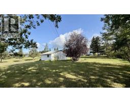 4953 Telqua Drive, 108 Mile Ranch, BC V0K2E1 Photo 26