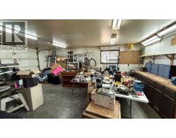 4953 Telqua Drive, 108 Mile Ranch, BC V0K2E1 Photo 21