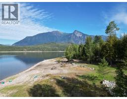 387 Galena Shores Drive, Galena Bay, BC V0G1R2 Photo 23