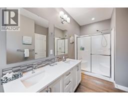 351 Warren Avenue W Unit# 42, Penticton, BC V2A3N2 Photo 15