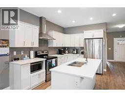351 Warren Avenue W Unit# 42, Penticton, BC V2A3N2 Photo 9