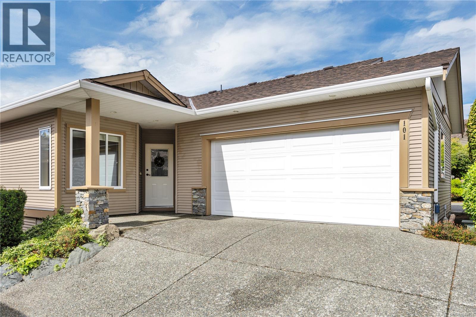 #101, 6245 PLEASANT RIDGE Place, Nanaimo