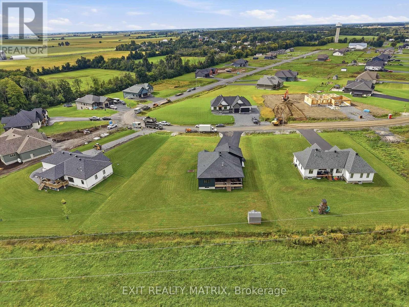 3 Bed, 3 Bath House for Sale in Russell – 256 TRUDEAU CRESCENT, Russell – MLS# X13768558 - Image 39