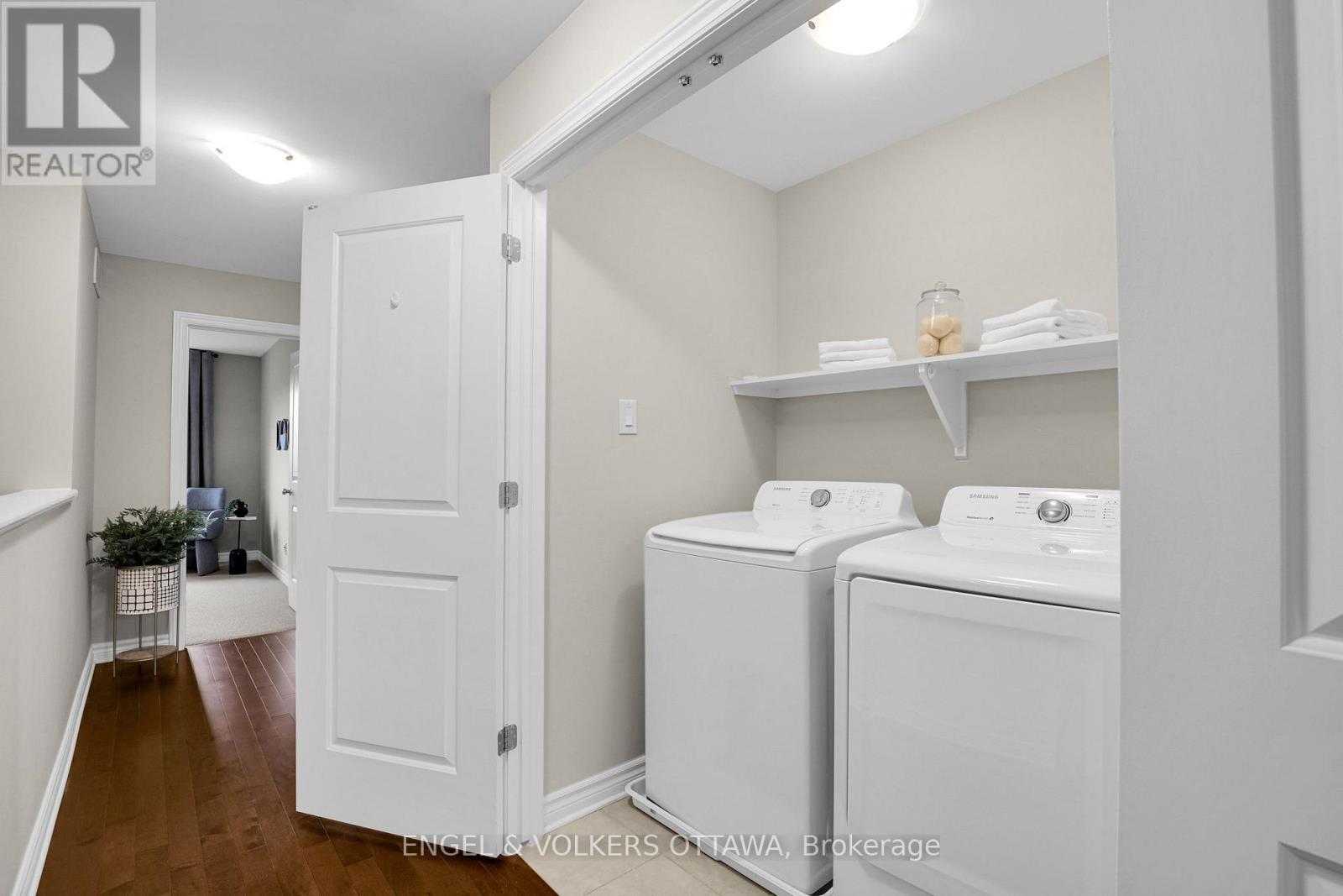 3 Bed, 3 Bath House for Sale in Ottawa – 765 DEARBORN PRIVATE W, Ottawa – MLS# X13768578 - Image 20