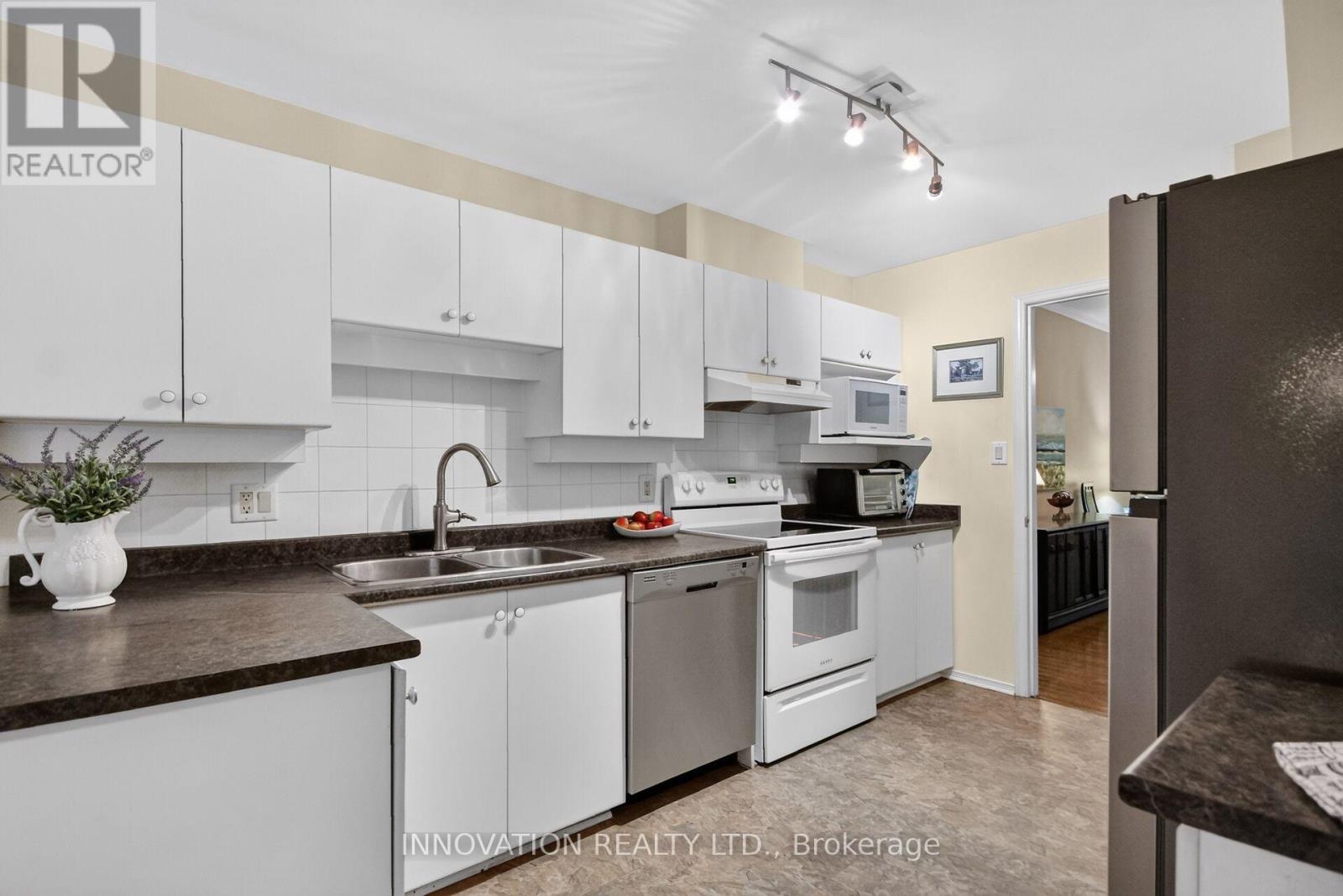 16 HEATHER GLEN COURT, Ottawa — photo 8