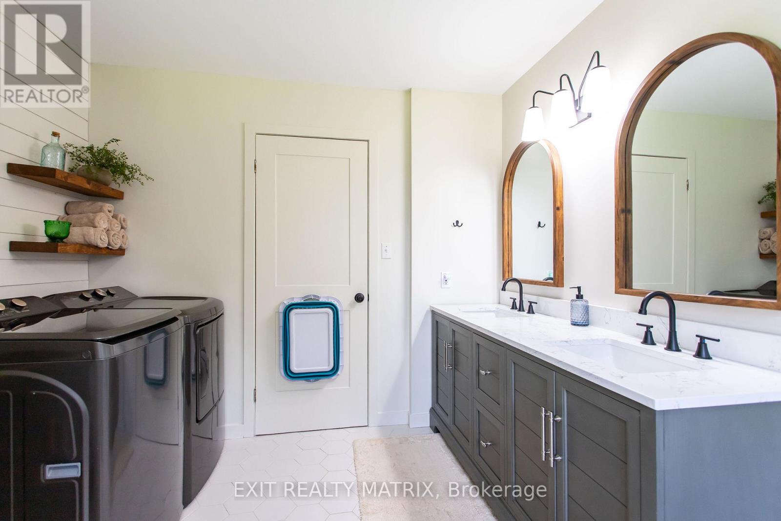 2 Bed, 1 Bath House for Sale in Russell – 207 MARION STREET, Russell – MLS# X13768638 - Image 27