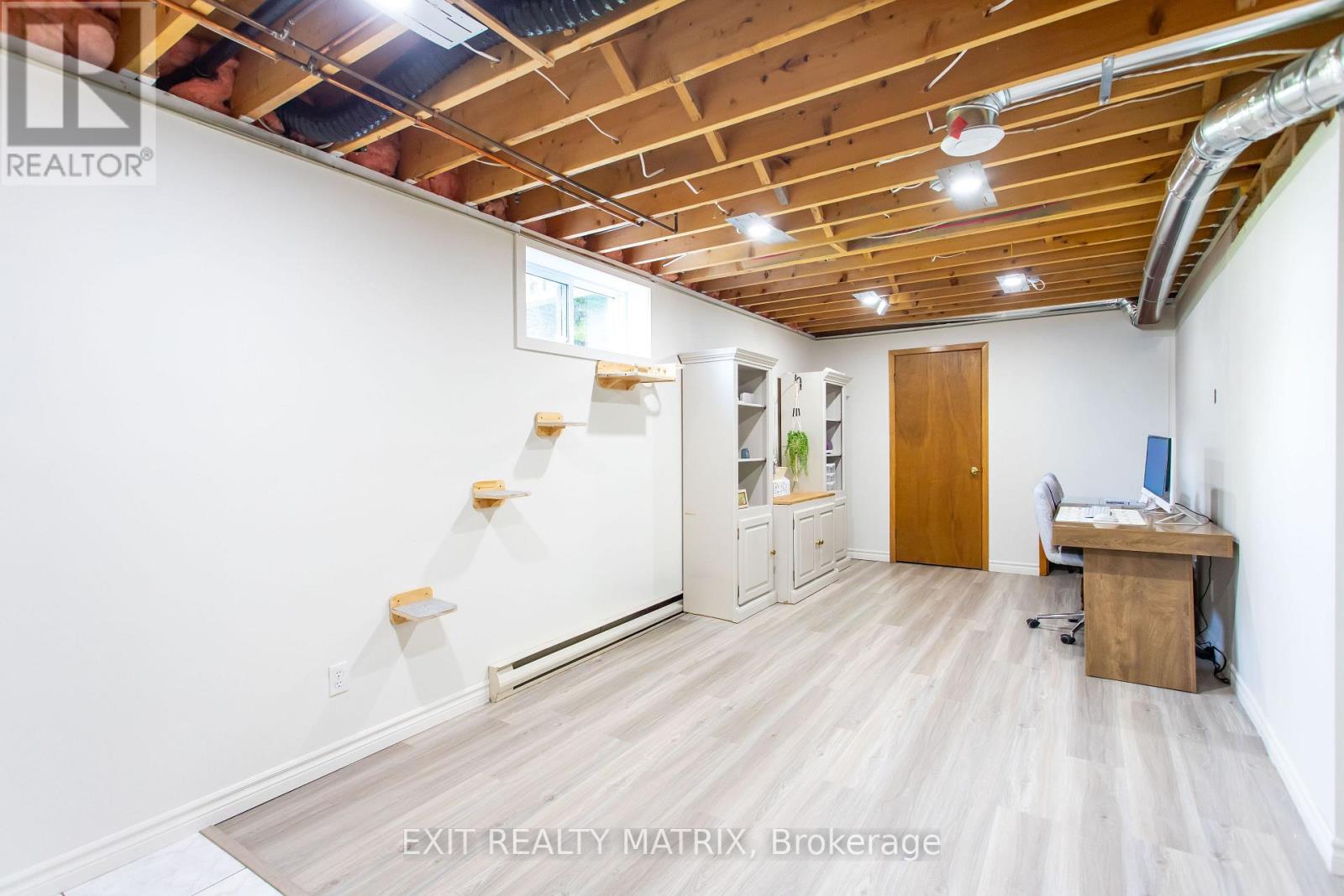 2 Bed, 1 Bath House for Sale in Russell – 207 MARION STREET, Russell – MLS# X13768638 - Image 31