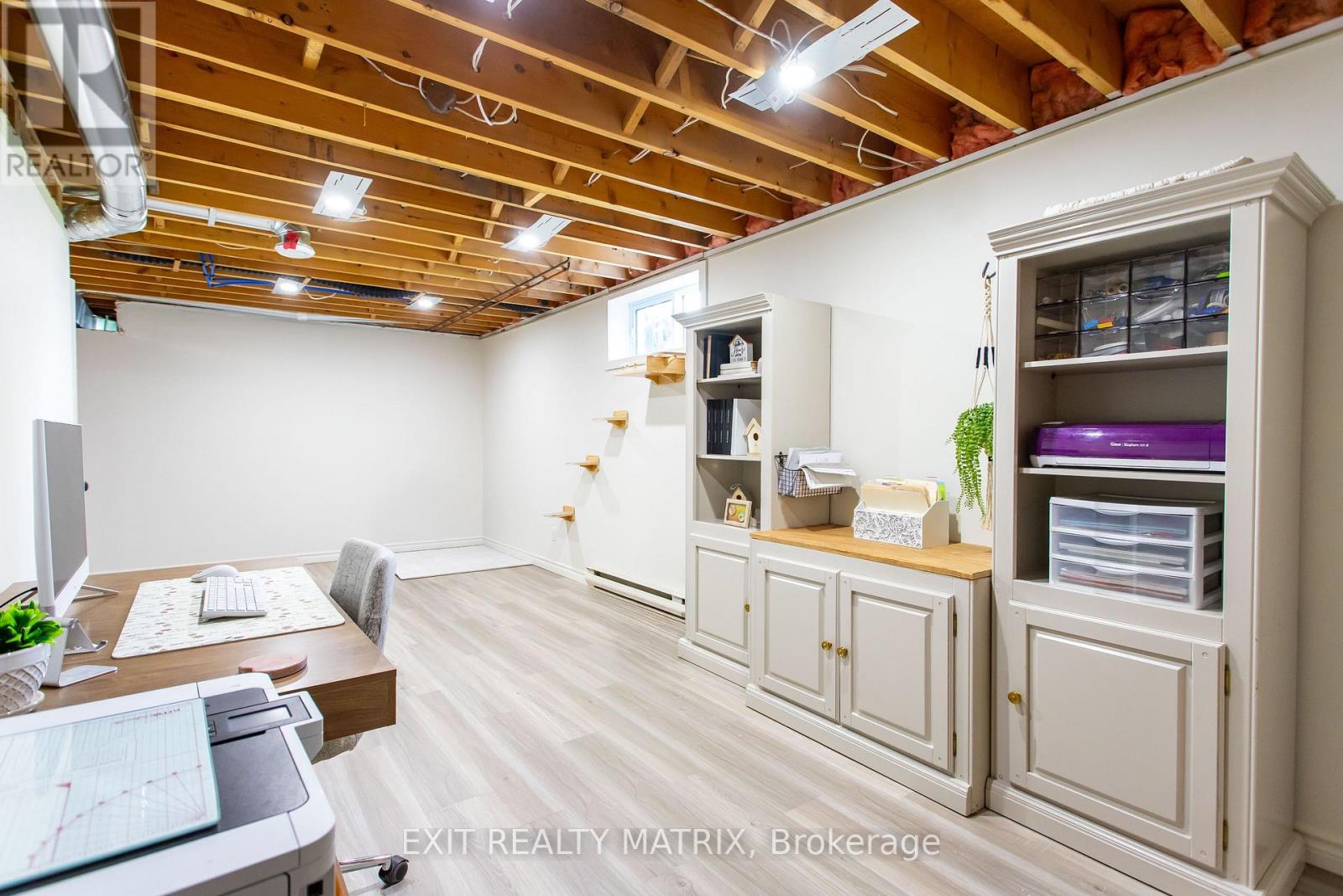2 Bed, 1 Bath House for Sale in Russell – 207 MARION STREET, Russell – MLS# X13768638 - Image 32