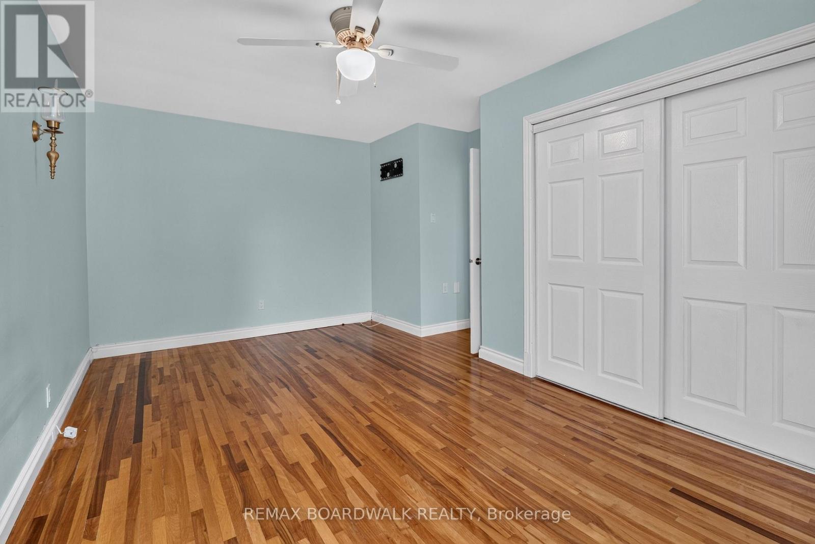 583 DONALD STREET - Image 26