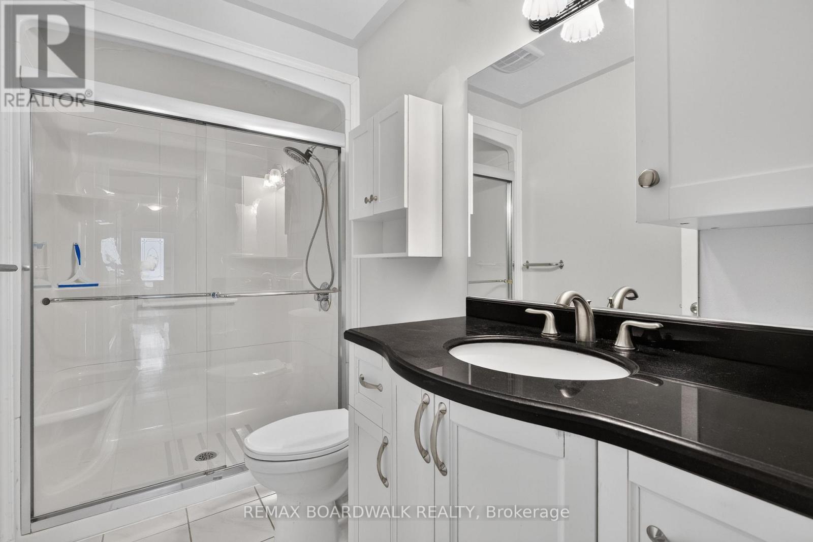 583 DONALD STREET - 27