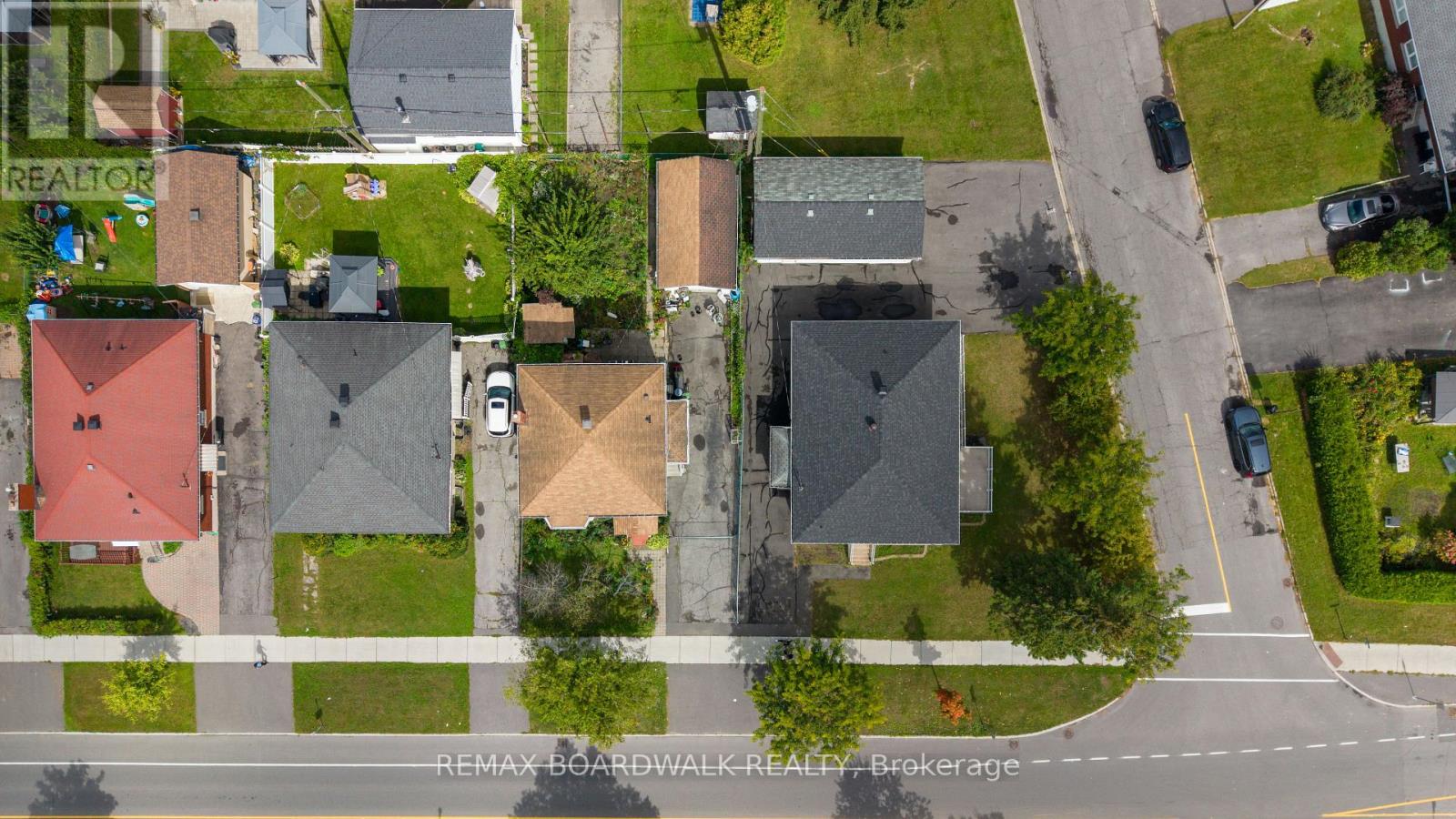 583 DONALD STREET - 42