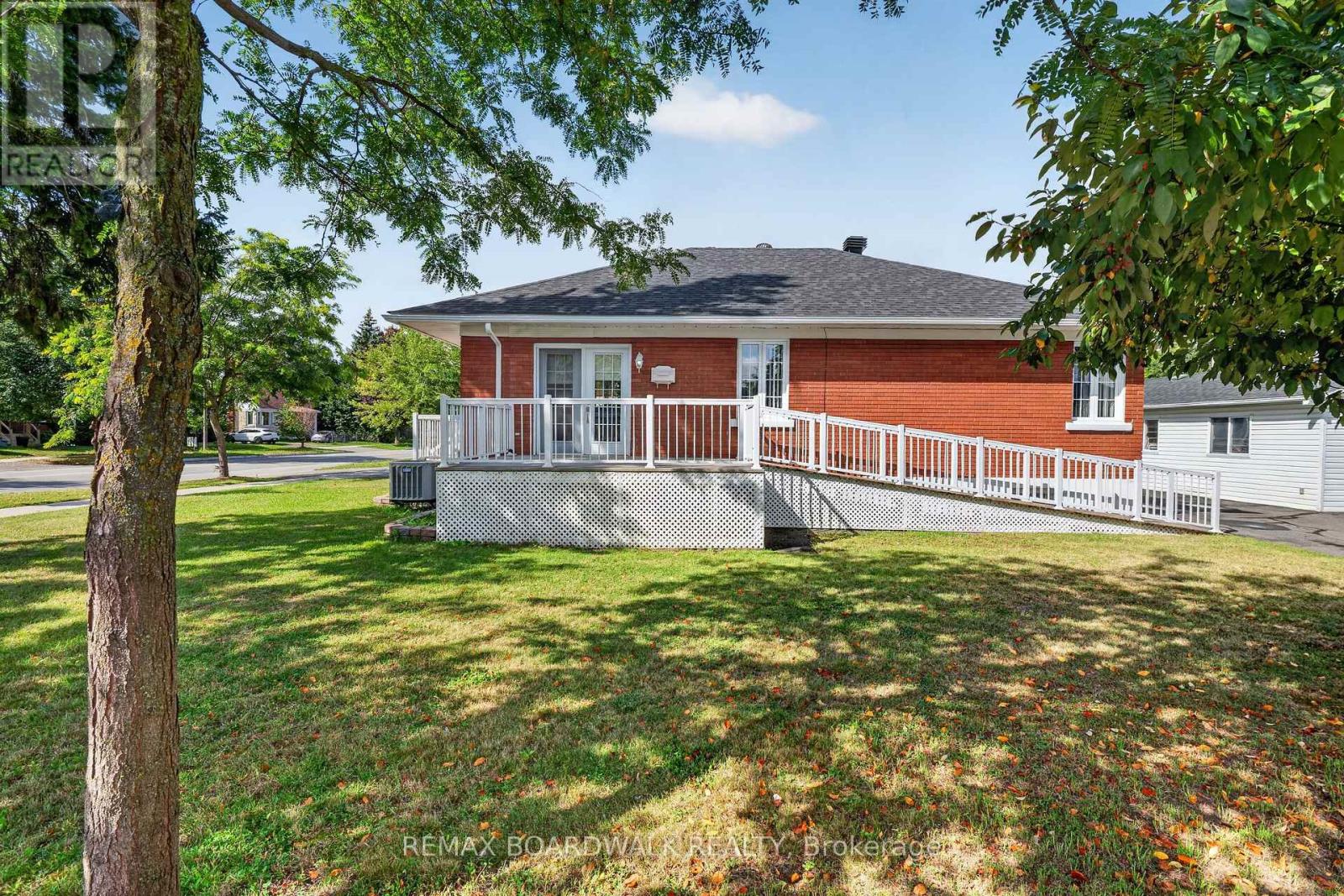 583 DONALD STREET - Image 6