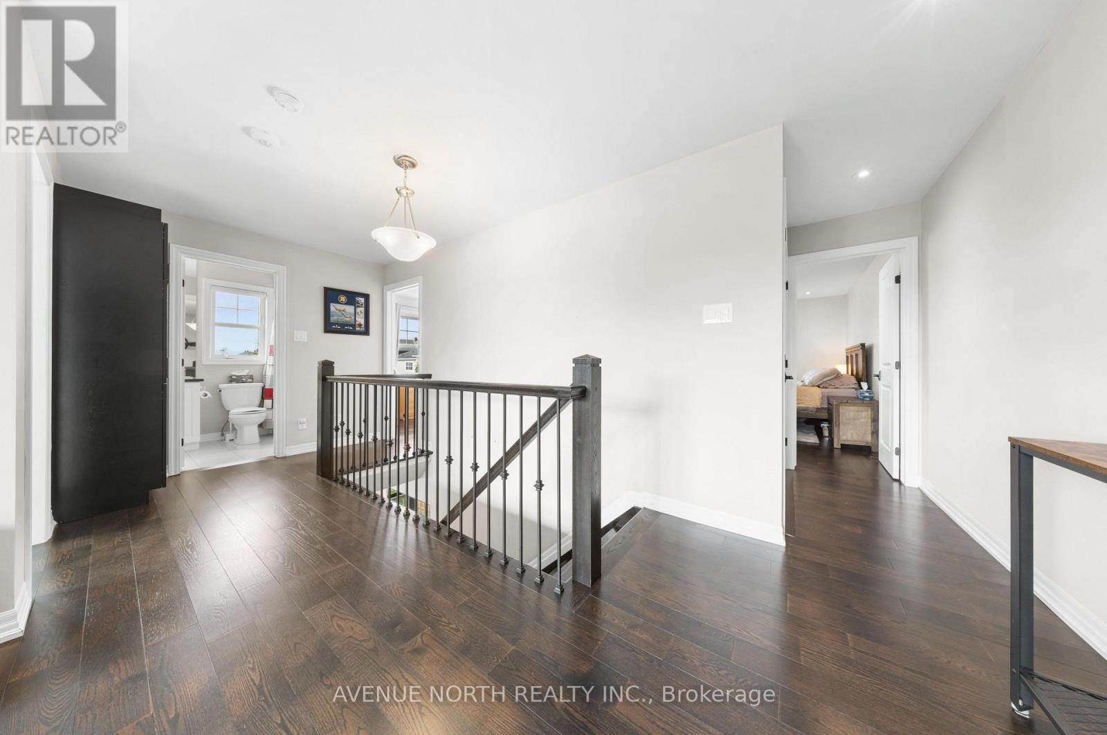 4 Bed, 3 Bath House for Sale in Ottawa – 120 MANDALAY STREET, Ottawa – MLS# X13768672 - Image 18