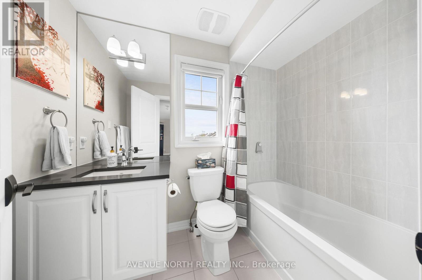 4 Bed, 3 Bath House for Sale in Ottawa – 120 MANDALAY STREET, Ottawa – MLS# X13768672 - Image 27