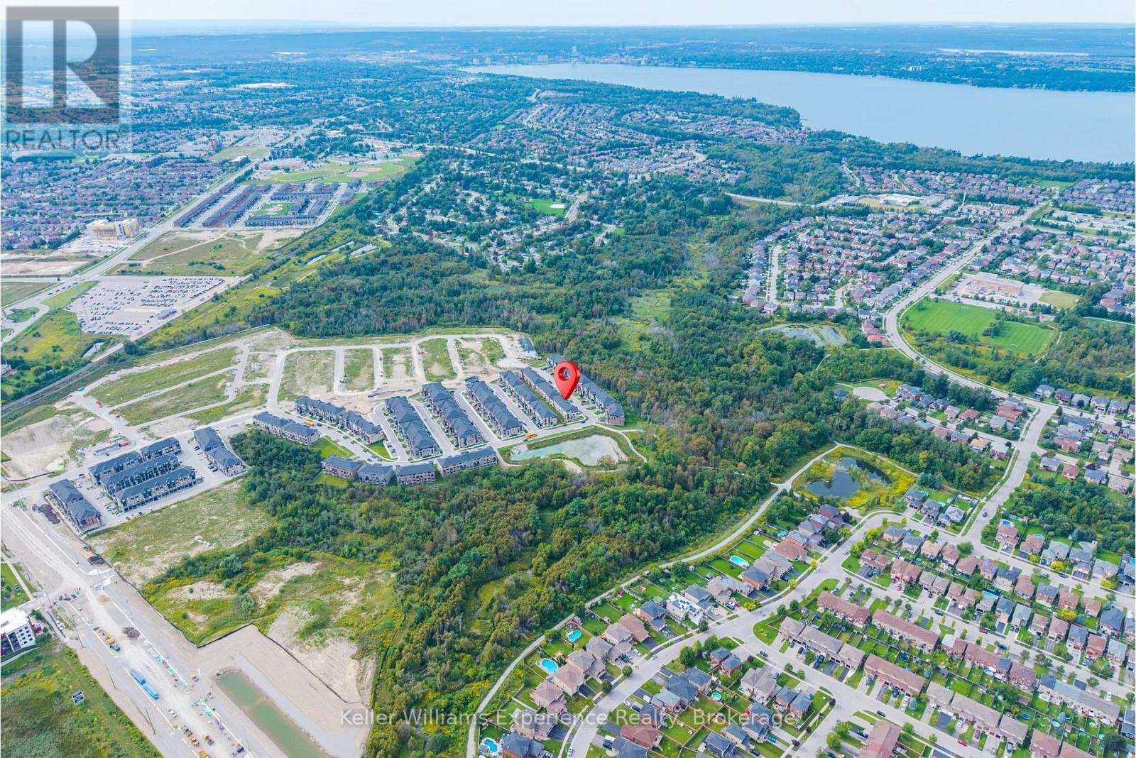 115 BLUE FOREST CRESCENT - 28