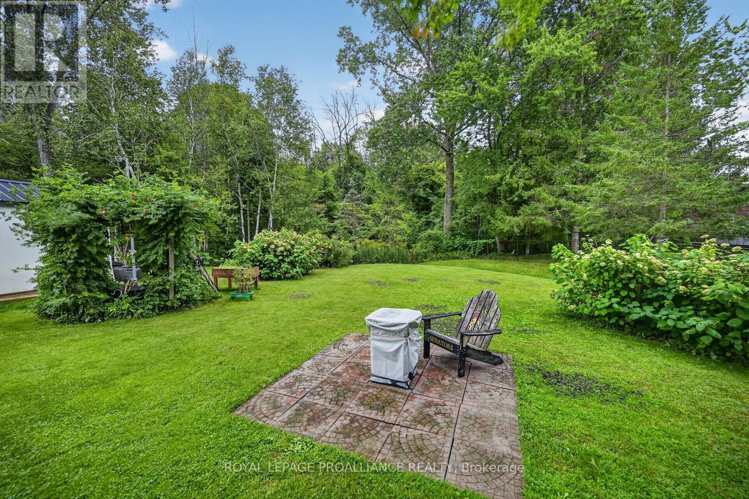 132 KINGSTON CRESCENT - 40