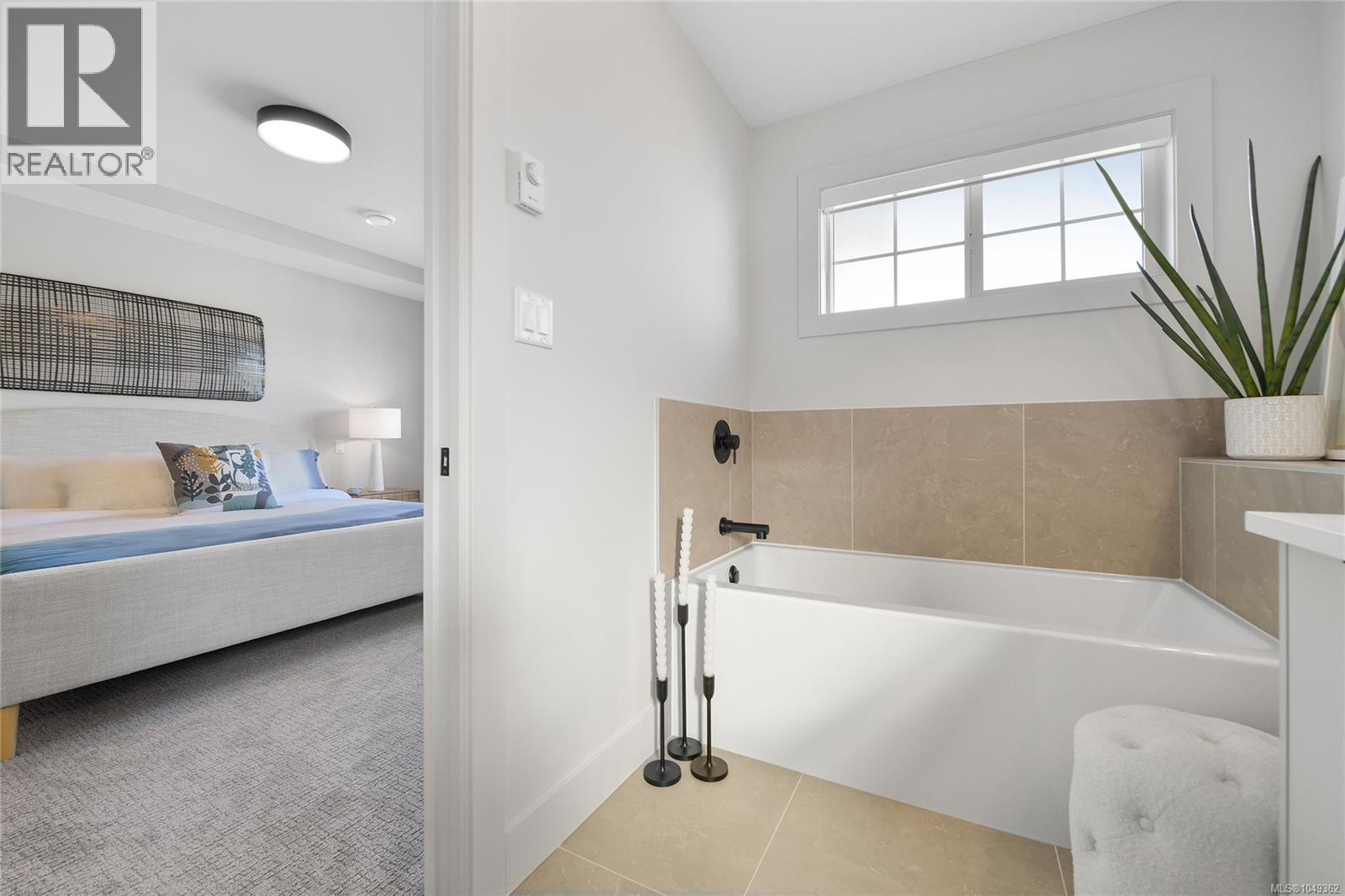 2549 Alabaster Crt, Langford