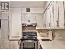 Foyer - 206 - 284 Bloor Street W, Toronto, ON M5B2L4 Photo 7