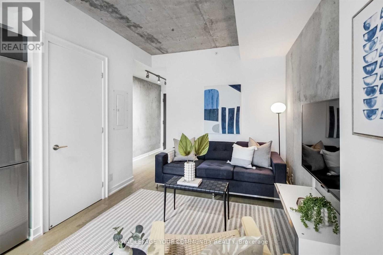 #403 11 CHARLOTTE STREET - 1