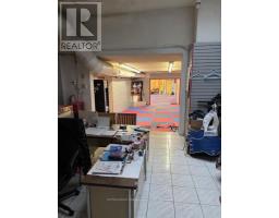604 College Street, Toronto, ON M6G1B4 Photo 6