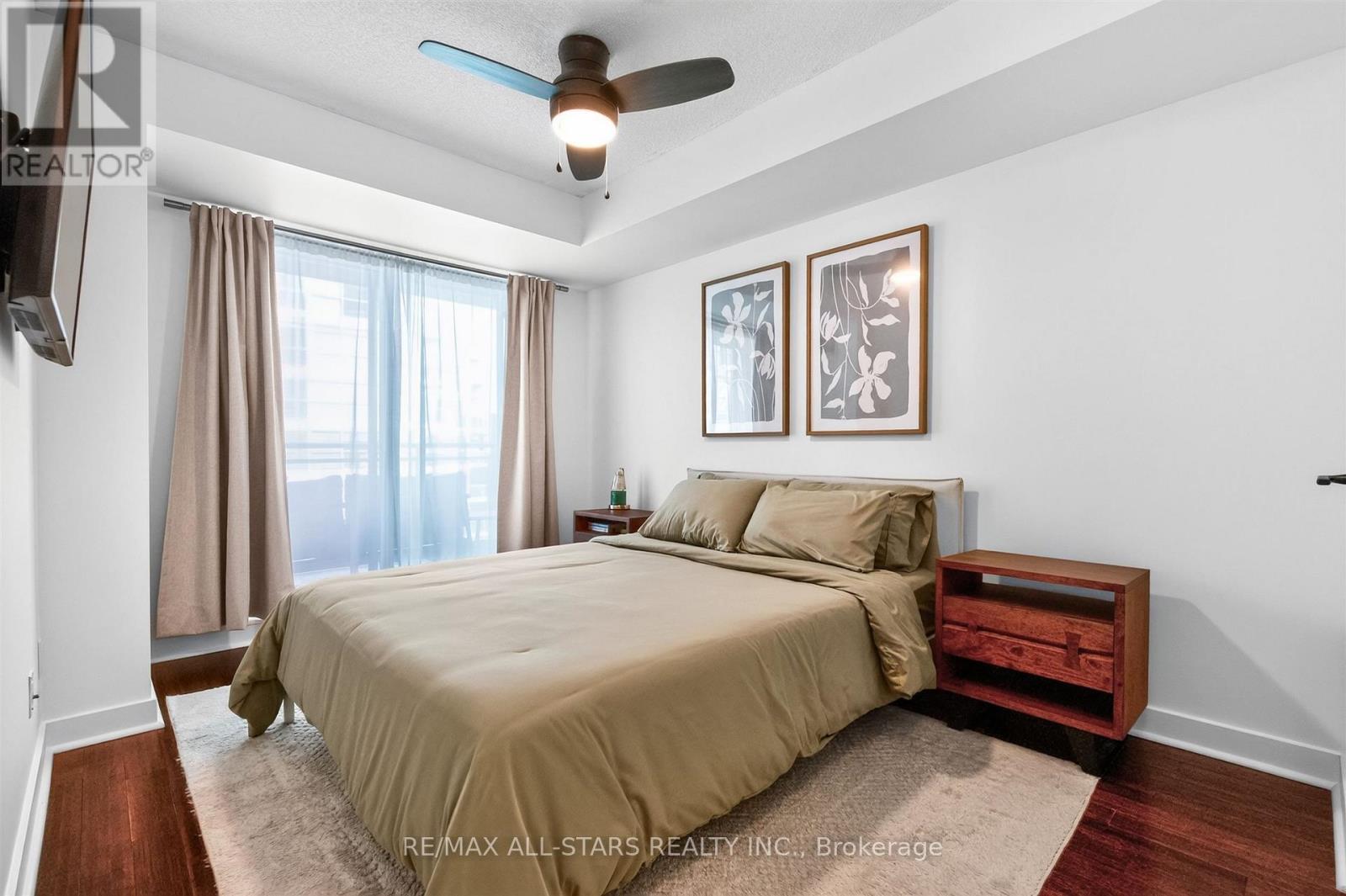#2210 50 LYNN WILLIAMS STREET - 16