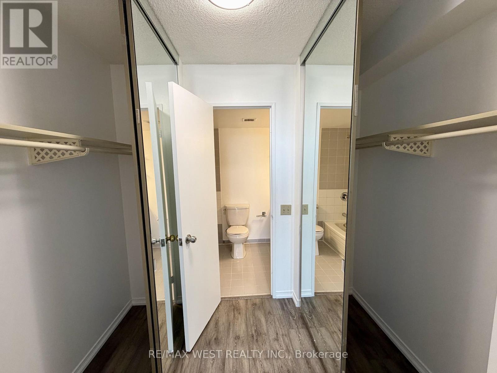 #2405 100 UPPER MADISON AVENUE - 19