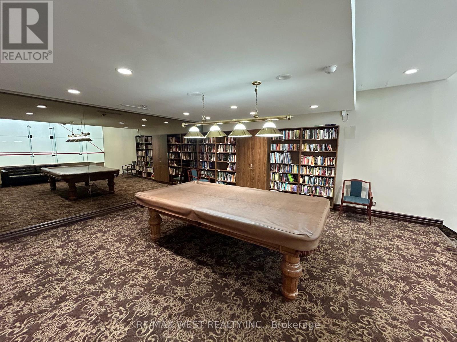 #2405 100 UPPER MADISON AVENUE - Image 37