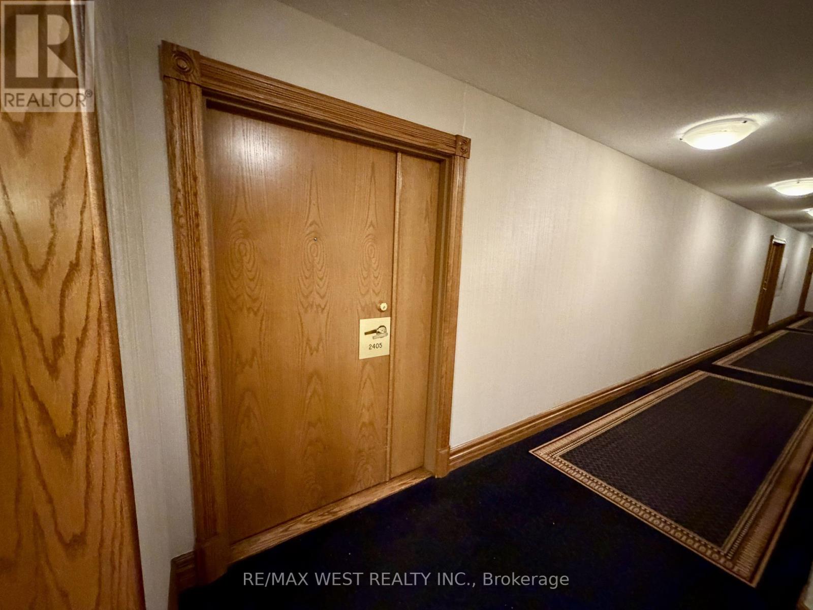 #2405 100 UPPER MADISON AVENUE - 4