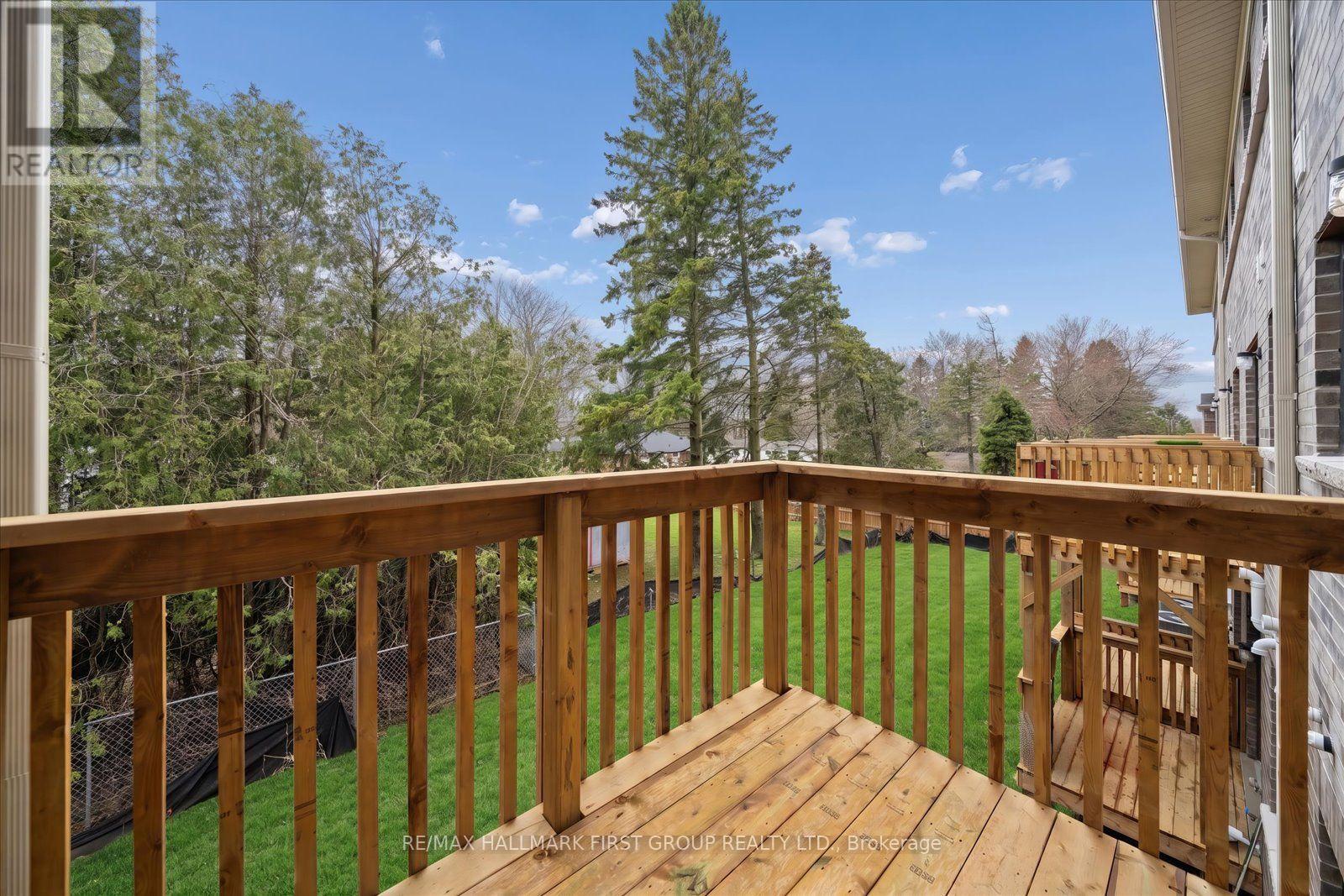 79 MARRET LANE, Clarington (Newcastle) — photo 8
