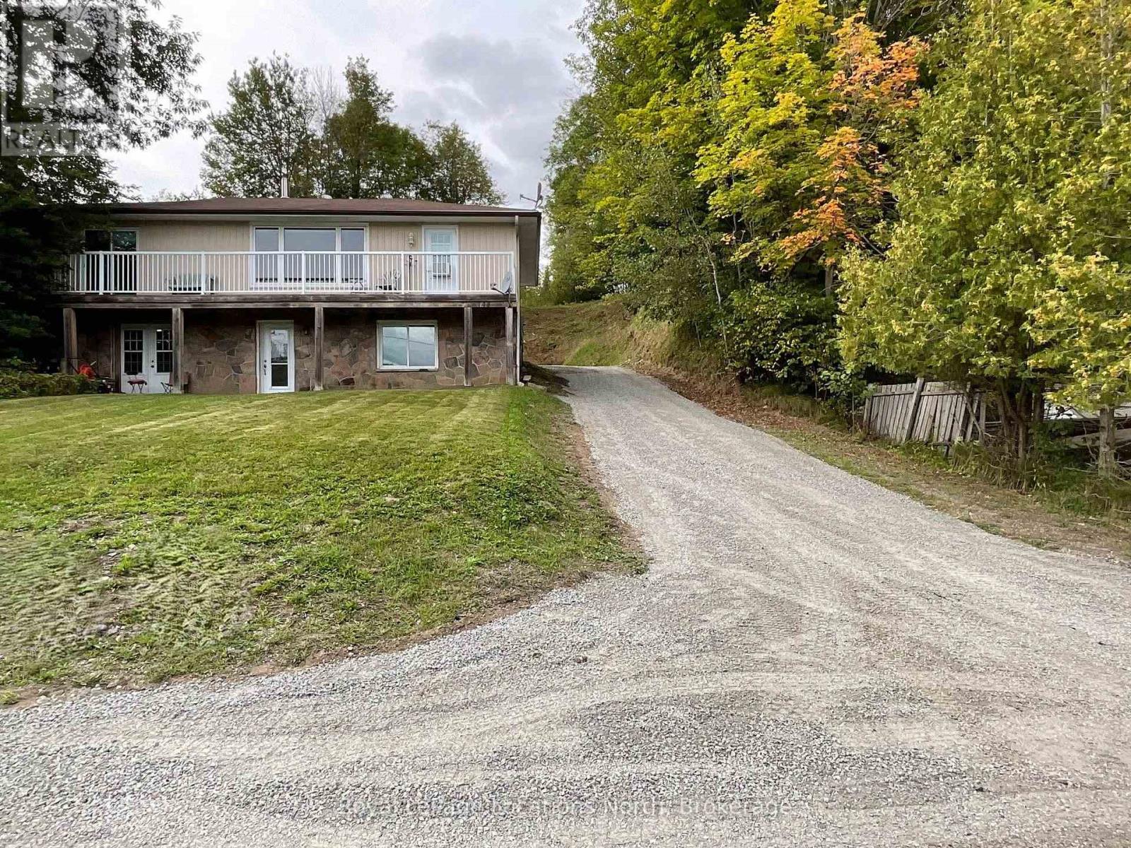 143 RYERSON CRESCENT - 3
