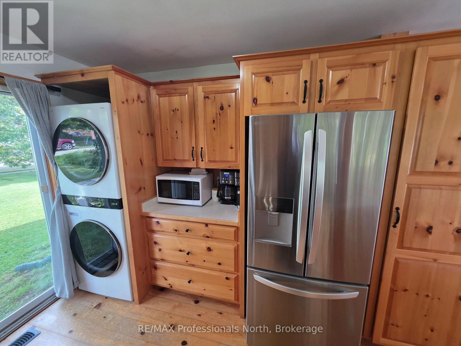 2148 STISTED ROAD S - 11