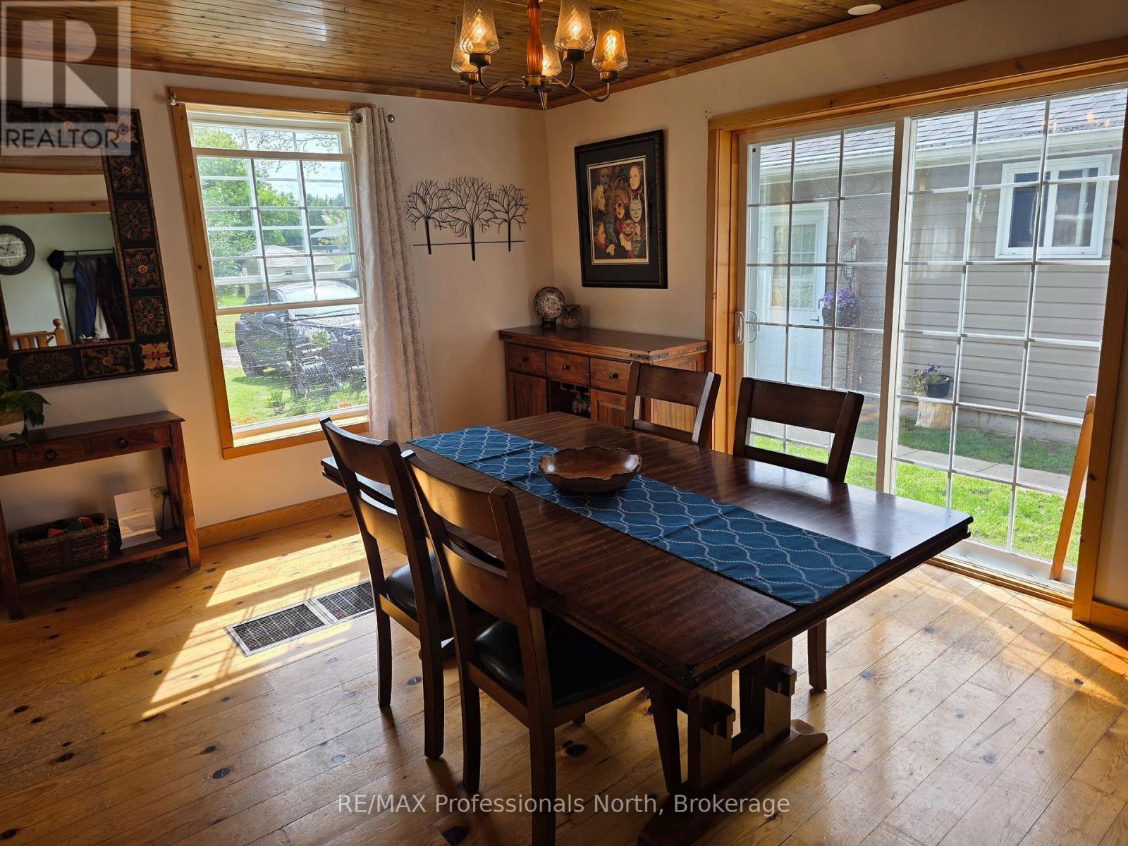 2148 STISTED ROAD S - 13