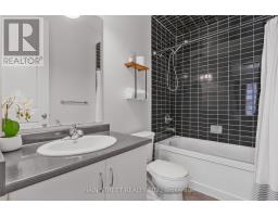 71 Vivian Creek Road, East Gwillimbury, ON L0G1M0 Photo 20
