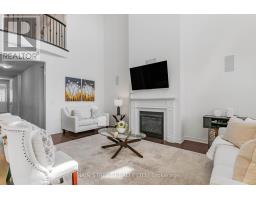 Eating area - 71 Vivian Creek Road, East Gwillimbury, ON L0G1M0 Photo 7
