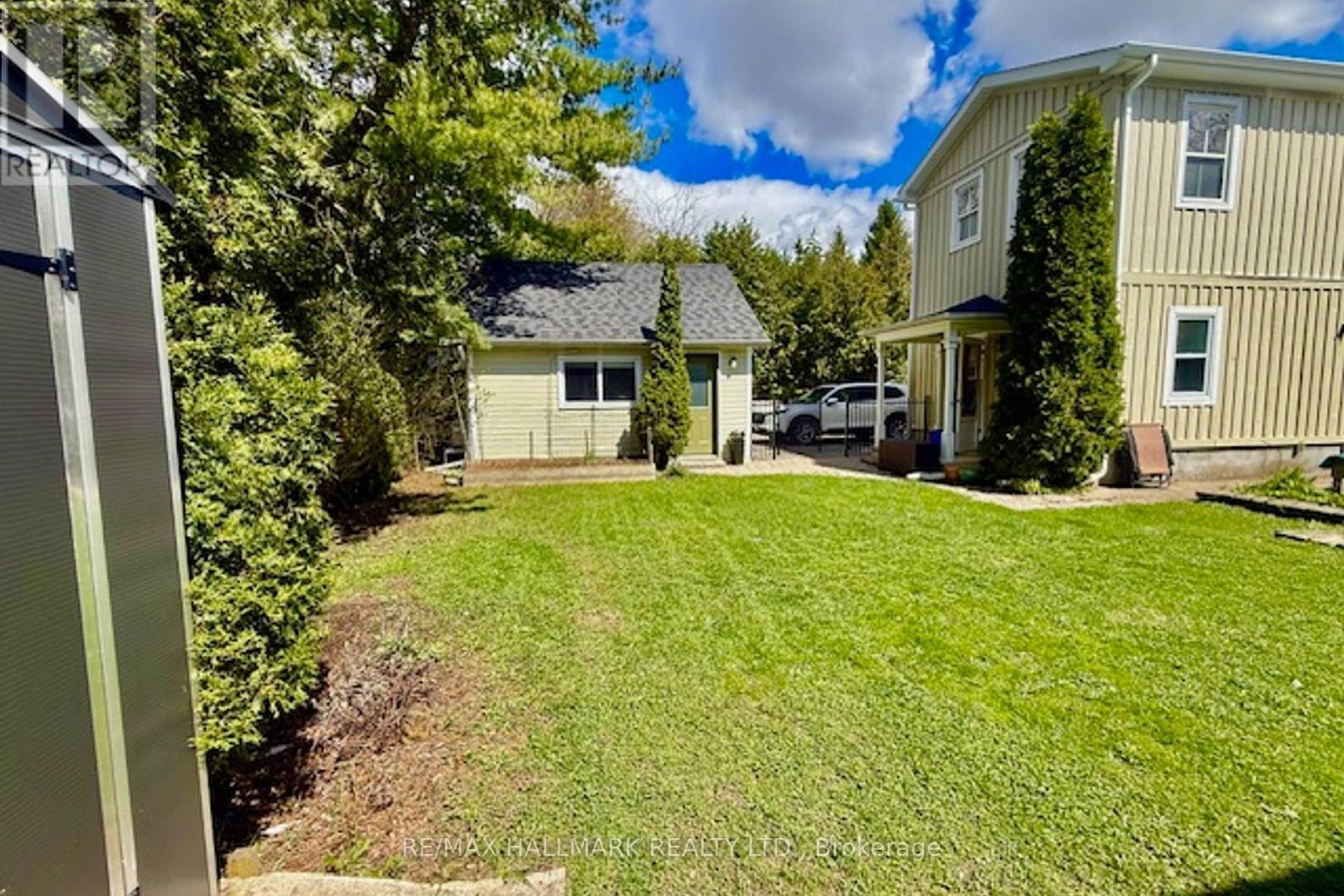 64 POWELL STREET - Image 42