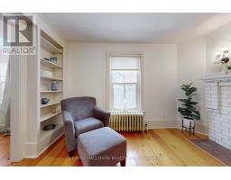Living room - 64 Powell Street, Richmond Hill, ON L4C4S4 Photo 12