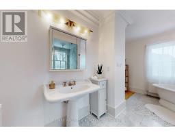64 Powell Street, Richmond Hill, ON L4C4S4 Photo 23