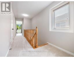 479 Heddle Crescent, Newmarket, ON L3X2J4 Photo 13