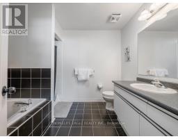 479 Heddle Crescent, Newmarket, ON L3X2J4 Photo 17