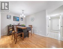 Family room - 479 Heddle Crescent, Newmarket, ON L3X2J4 Photo 6