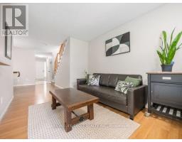 479 Heddle Crescent, Newmarket, ON L3X2J4 Photo 9