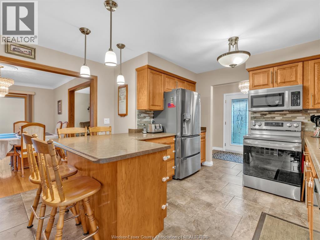 9975 HOLLY CRESCENT - Image 16