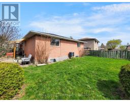 2 - 216 Ravenbury Drive, Hamilton, ON L8W2J1 Photo 9