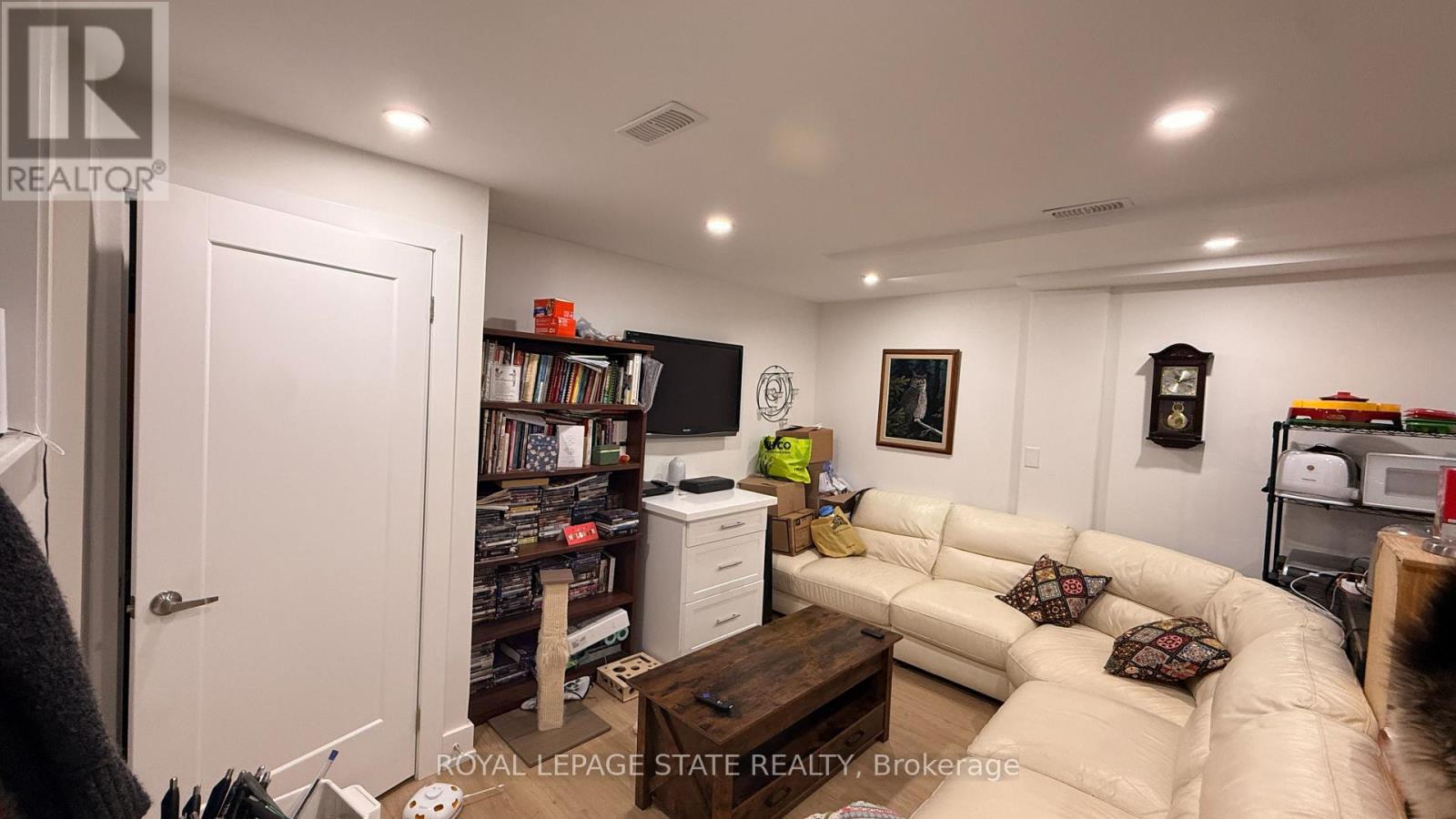 2 - 216 RAVENBURY DRIVE, Hamilton (Randall) — photo 5