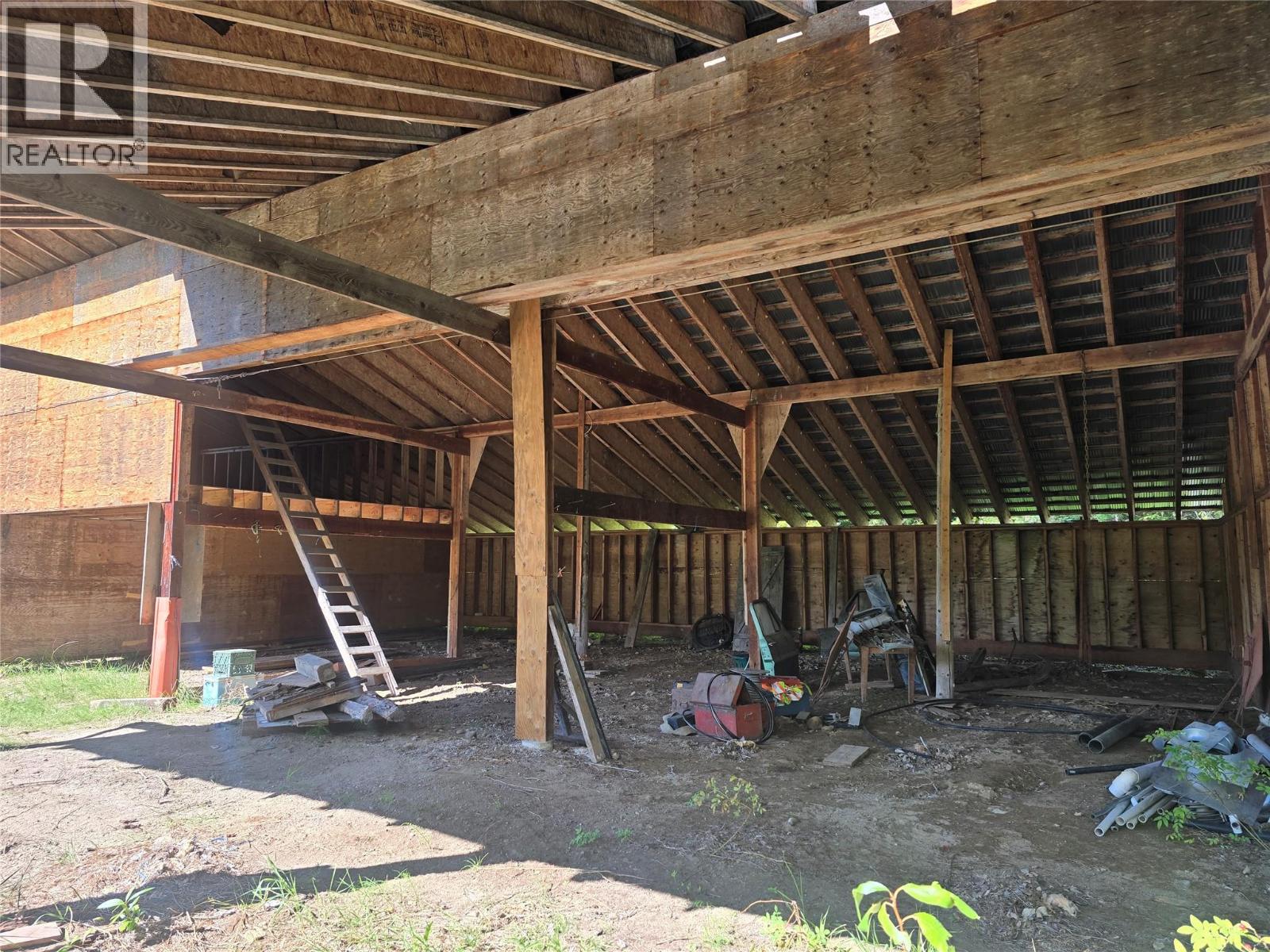 5353 Clearwater Valley Road - 10