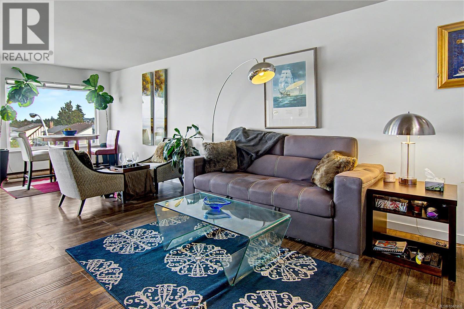 212A 6231 Blueback Rd, Nanaimo