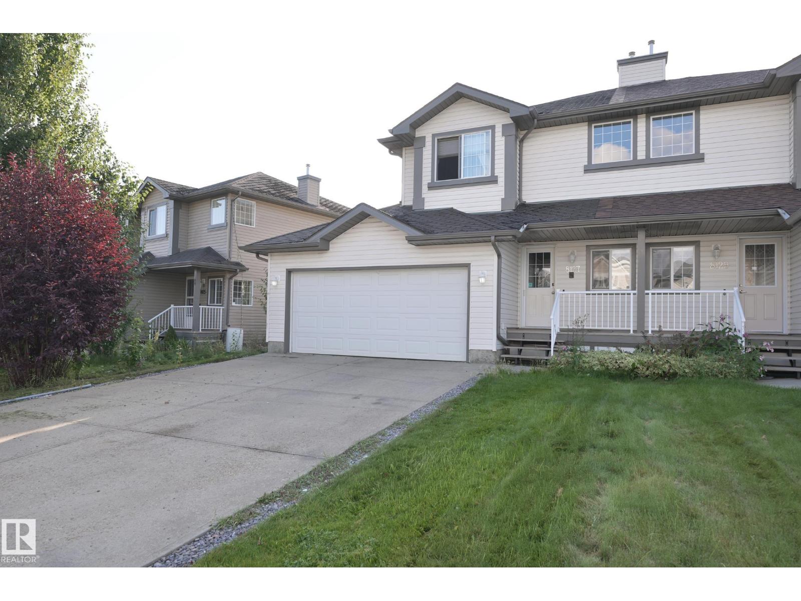 8127 7 AV SW - 2