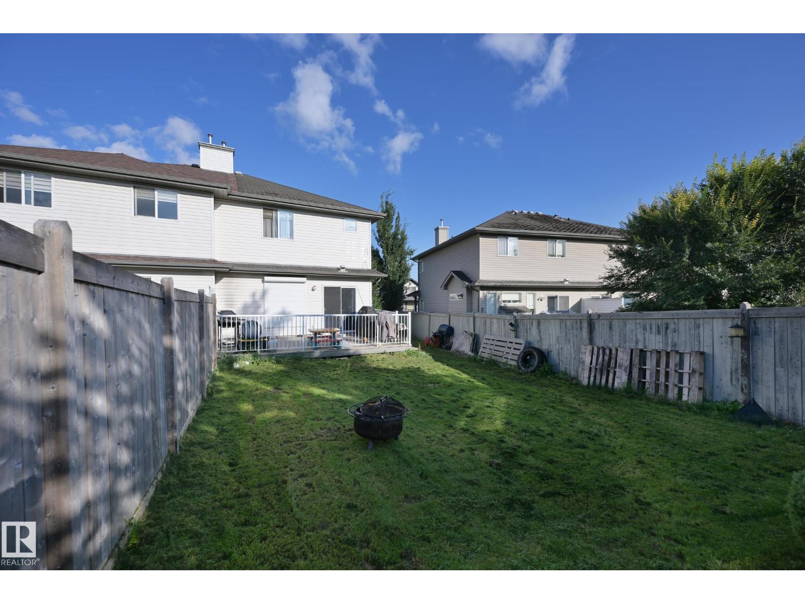 8127 7 AV SW - 35