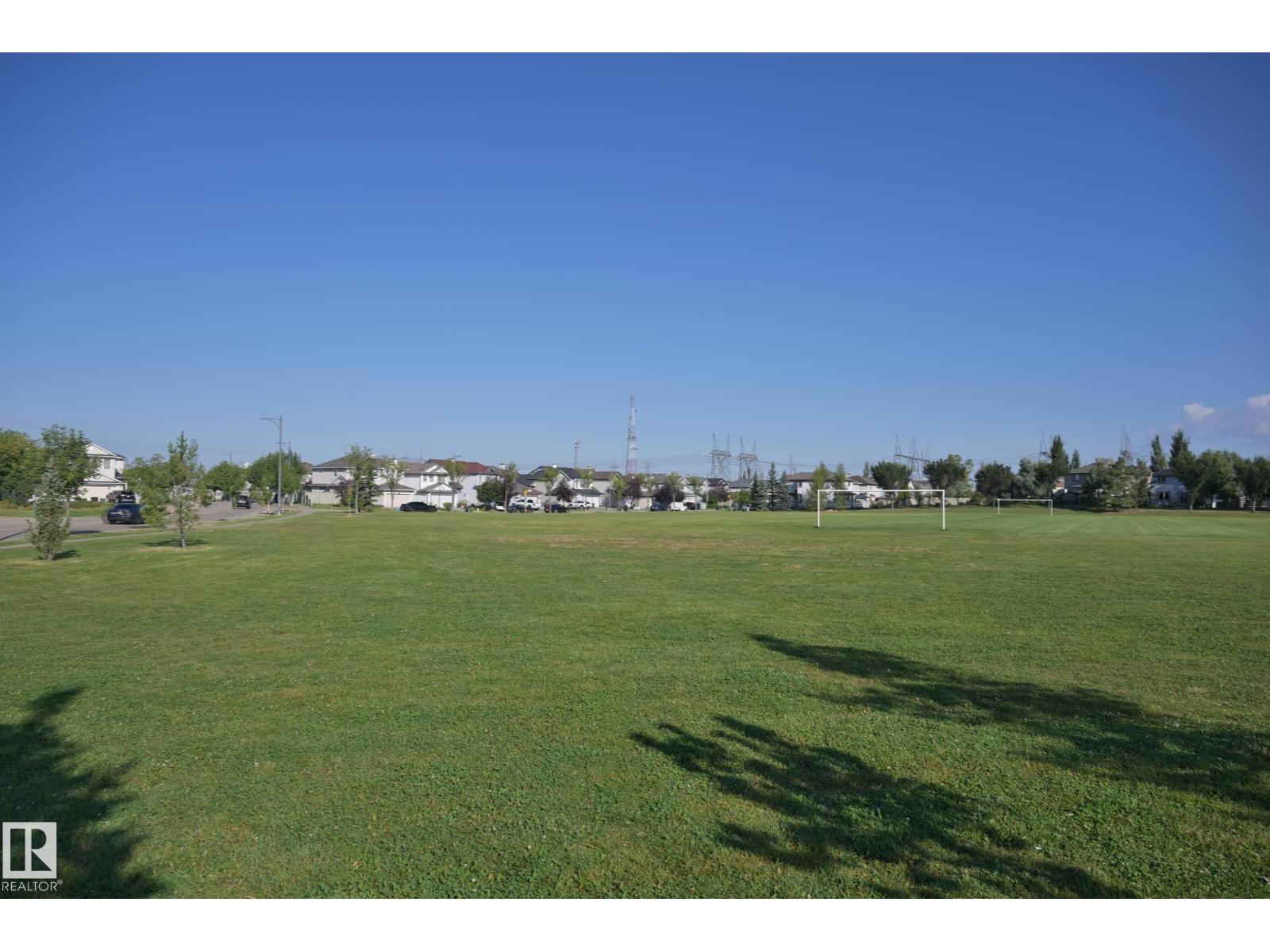 8127 7 AV SW - 45